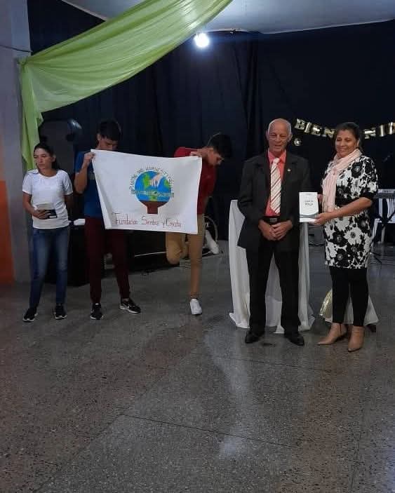 Over 300 Bibles Donated to Churches in Venezuela