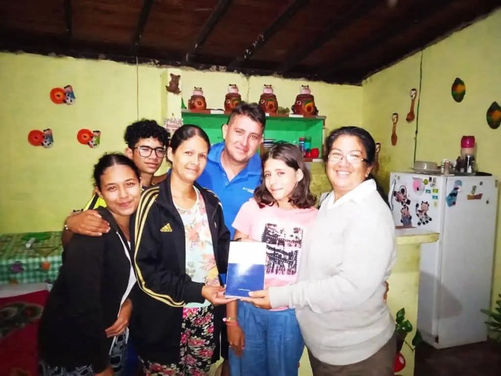 Over 300 Bibles Donated to Churches in Venezuela