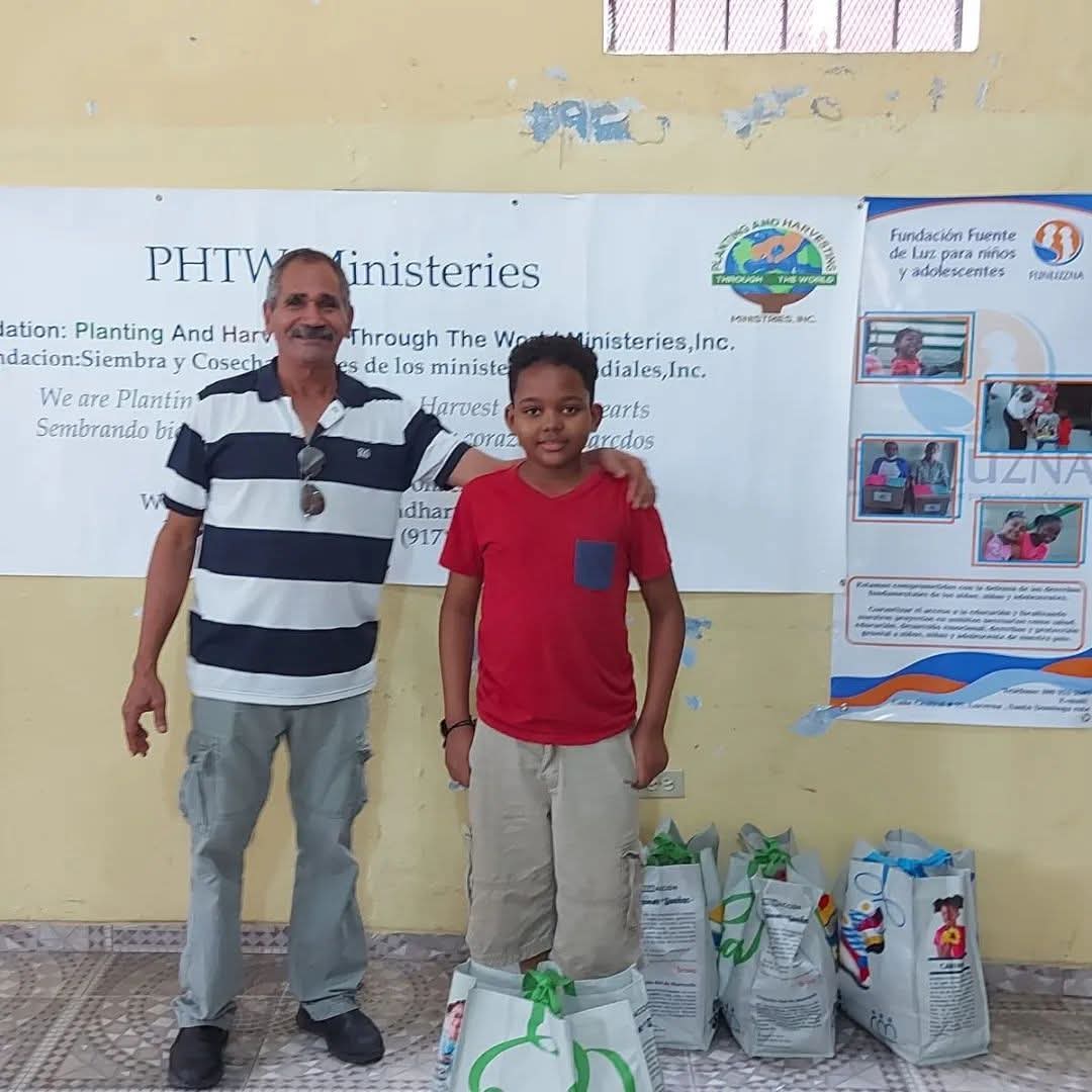 Food Donation in Partnership with the FUNLUZNA Foundation
