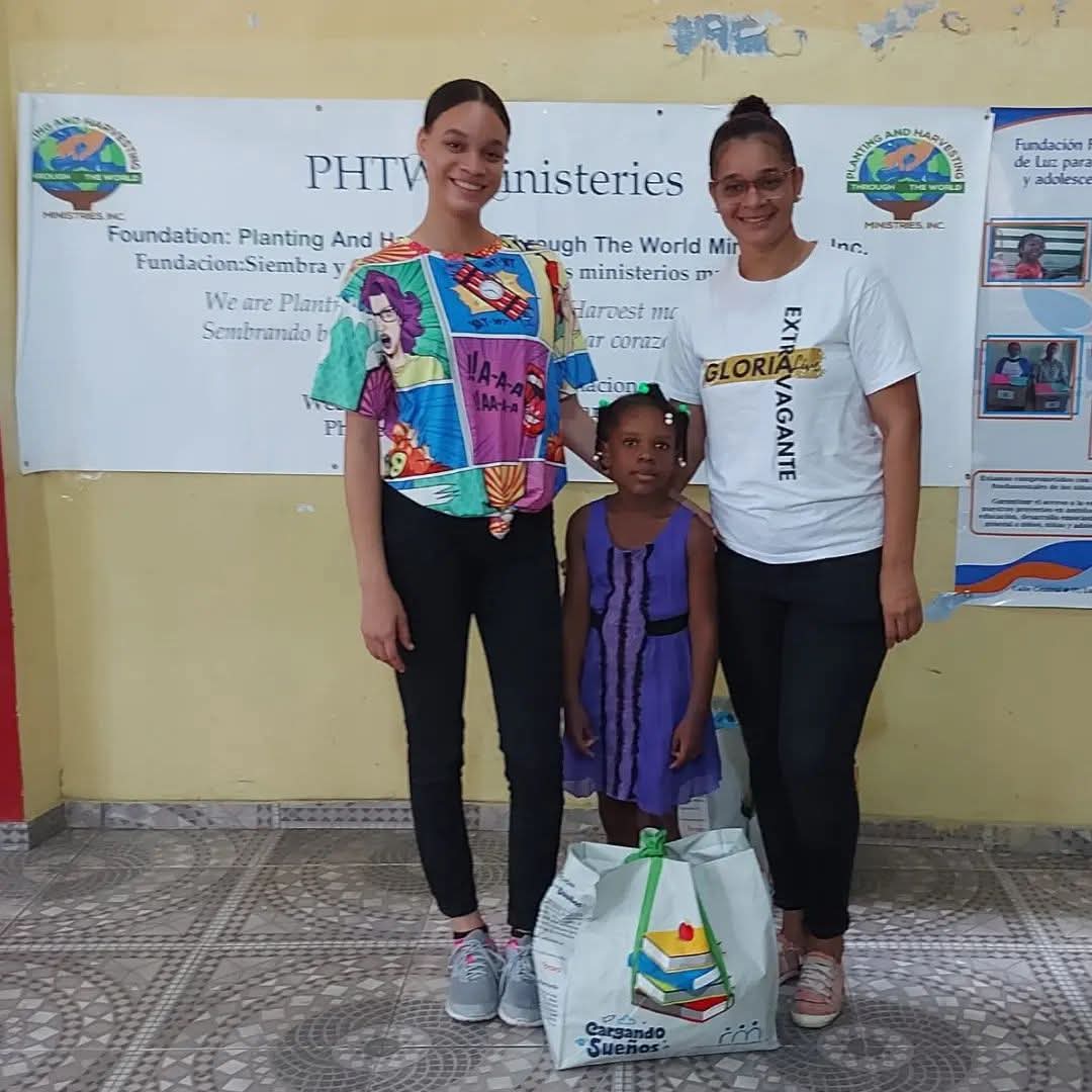Food Donation in Partnership with the FUNLUZNA Foundation